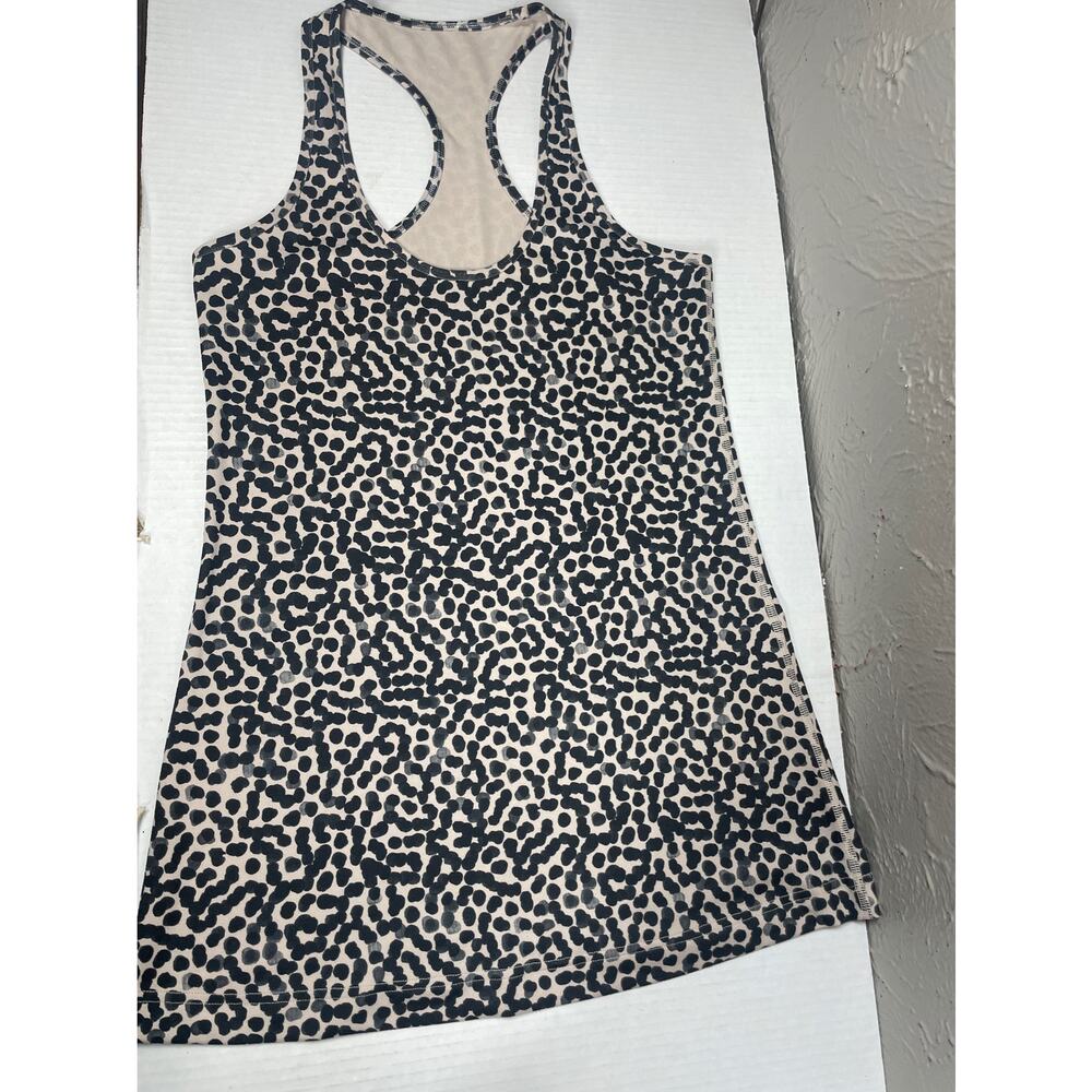 Lululemon Sport Workout Dotted Tank ‎ size tag/dot missing